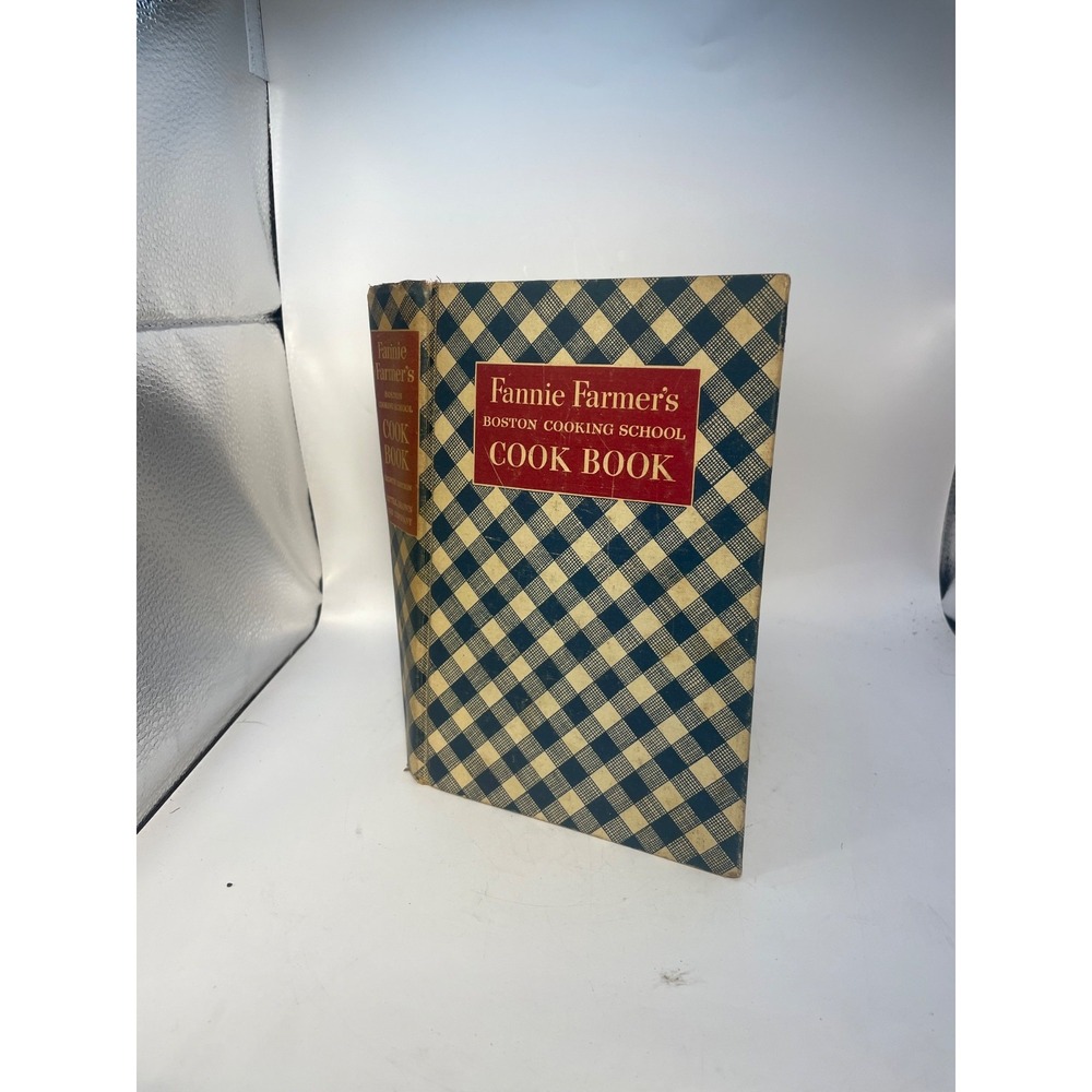Vintage Cookbook Fannie Farmer's Boston Cooking School Cook Book 1948